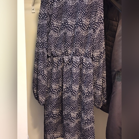 ONLY Floral Long Sleeve Fitted Dress - Picture 11 of 11